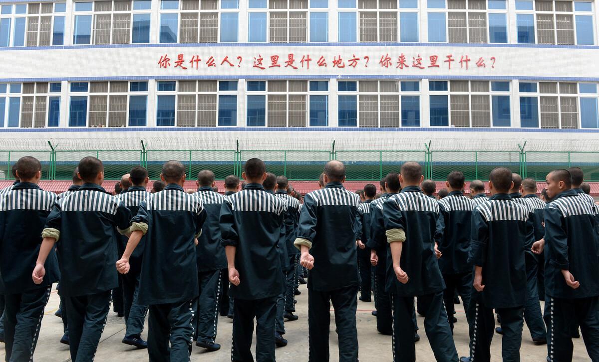 港交所|监狱警察招聘条件曝光,这3个要求看似简单,你能满足条件吗?