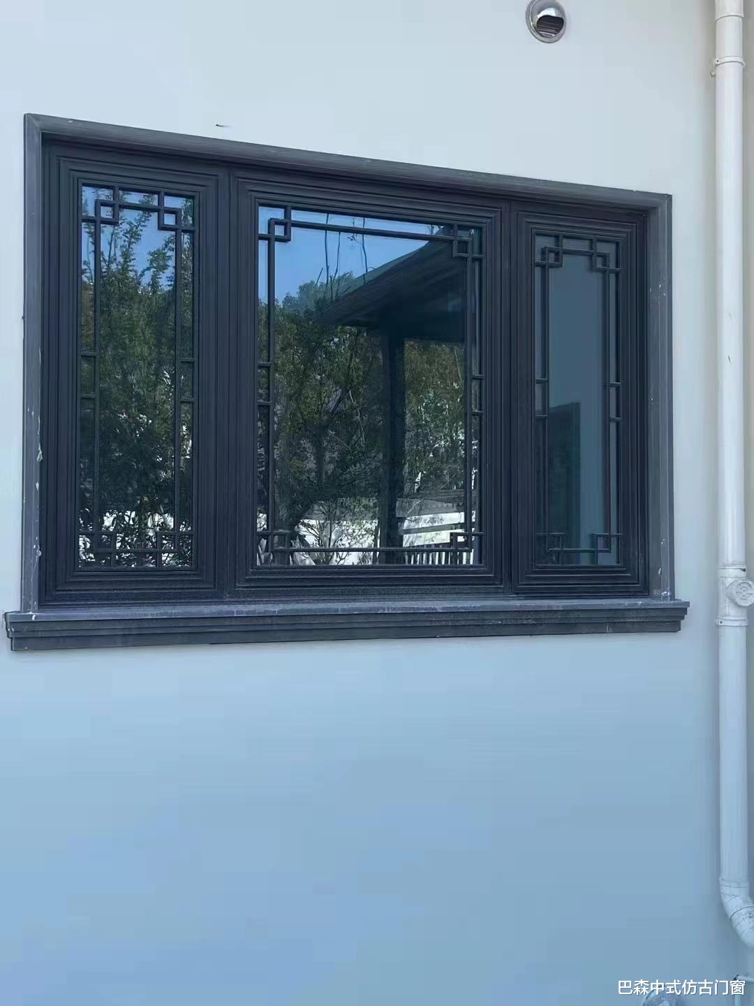 仿古铝合金门窗生产厂家应该怎么选
