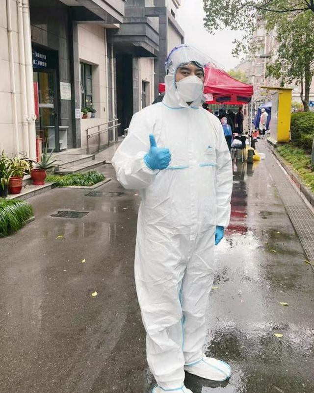 马丽|四位明星化身志愿者，有一人被央视点名表扬，马丽获得粉丝点赞