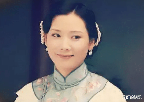 校花|妈妈专业户年轻时有多美？有人曾是公认校花，有人赛过初恋