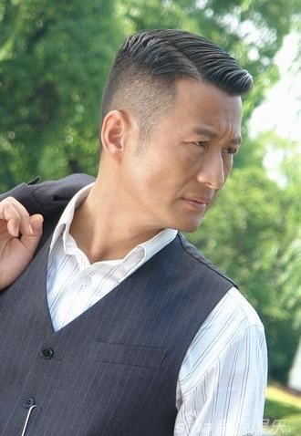 孙兴|演员孙兴被曝婚内出轨，与女富豪亲密互动，儿曝两年未见爸爸！