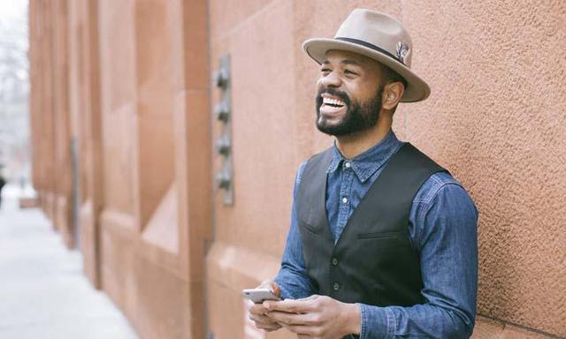 薪水|同事问你工资多少时，低情商的直接说，高情商的回答体面且不得罪人