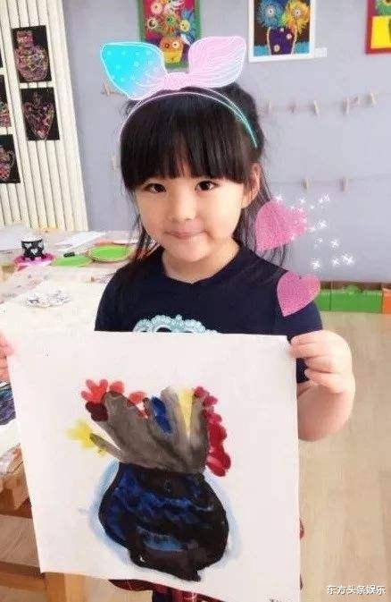 王诗龄|她女儿比王诗龄还壕，手戴上万元珠宝，背上万包包，从小打扮贵气