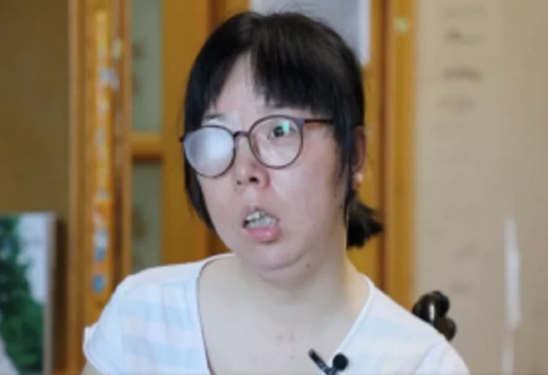 因怀孕意外瘫痪,后惨遭绝情丈夫抛弃的医学女博士,近况如何了?