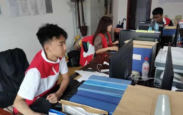 人际关系|当代职场的“怪现象”，宁要新人也不要“老油条”，真相让人沉默