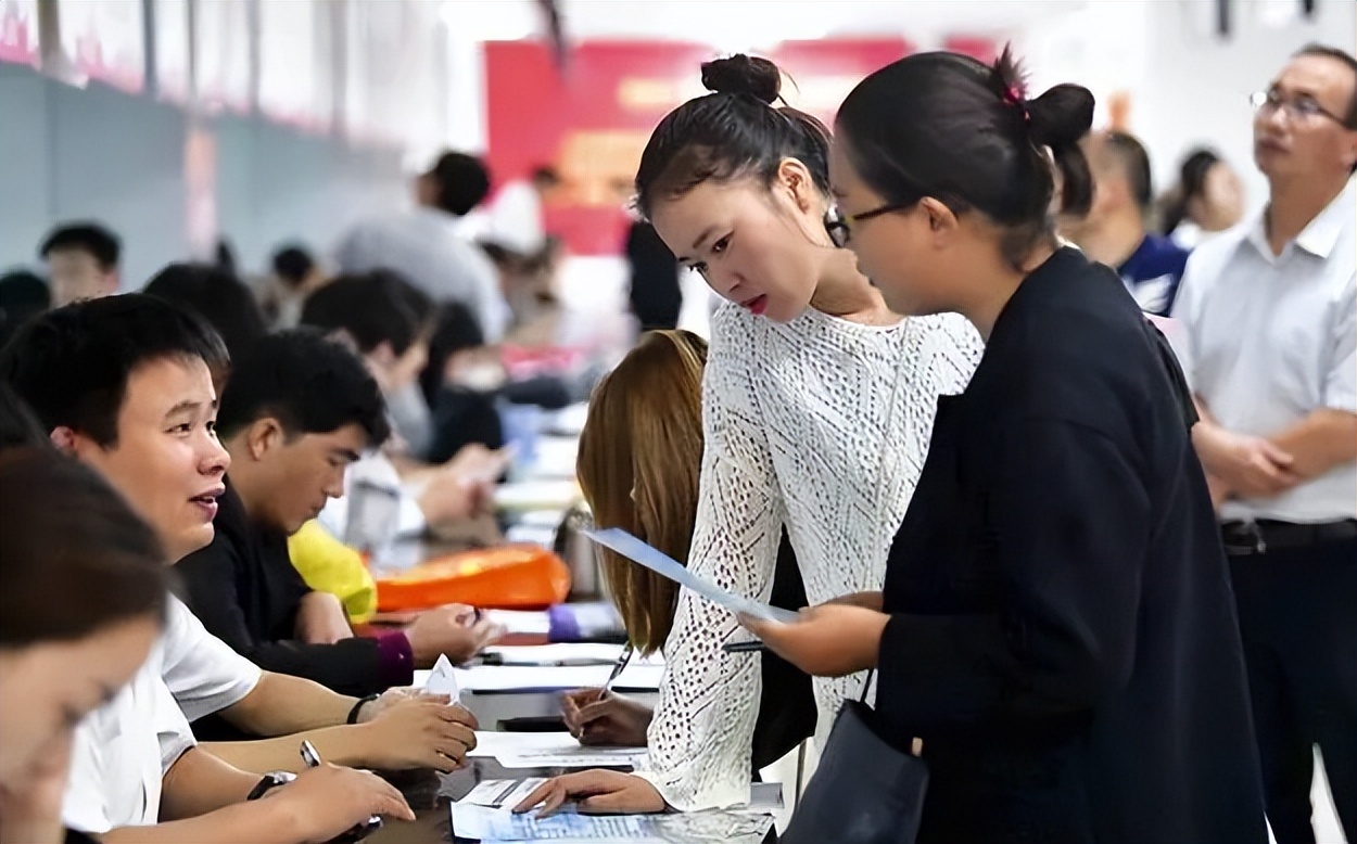 事业单位|省药监局直属事业单位招聘,平均薪资8k左右,部分岗位不限制专业