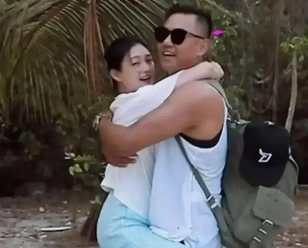 卡戴珊|感觉大s纯粹就是不让汪小菲好过，就是让汪脸上无光