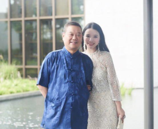 张雨绮|4位真豪门千金，身价百亿作风低调，与阔太章泽天同框秒杀对方