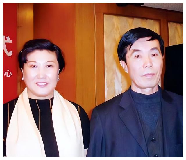 高秀敏|“东北铁三角”高秀敏:与有妇之夫同居14年,至死没和赵本山和解