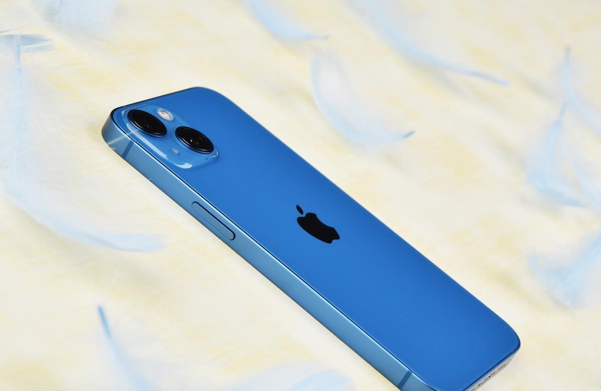 iPhone|iPhone14不值得期待，苹果被曝两大新惊喜，9寸大屏和屏下相机