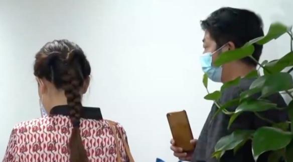 又败了!二审宣判维持原判,老杜开播诉苦水,称终于解脱抬头做人