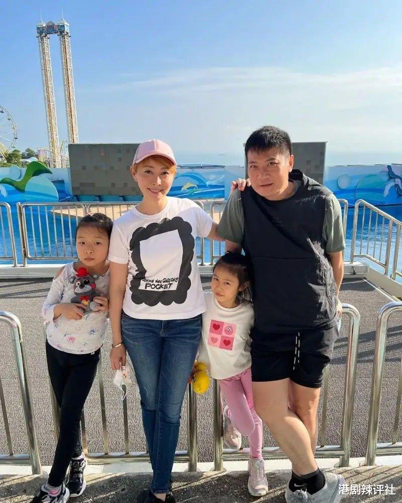 钱嘉乐|钱嘉乐重返TVB资源大增，工作满档忙不停，56岁保养有道穿衣超型