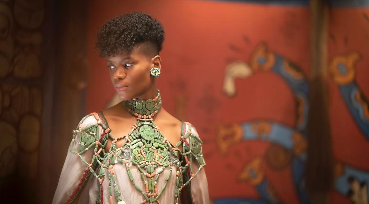 黑豹2|漫威《黑豹2》首映票房2800万美金,超DC《黑亚当》3倍多?