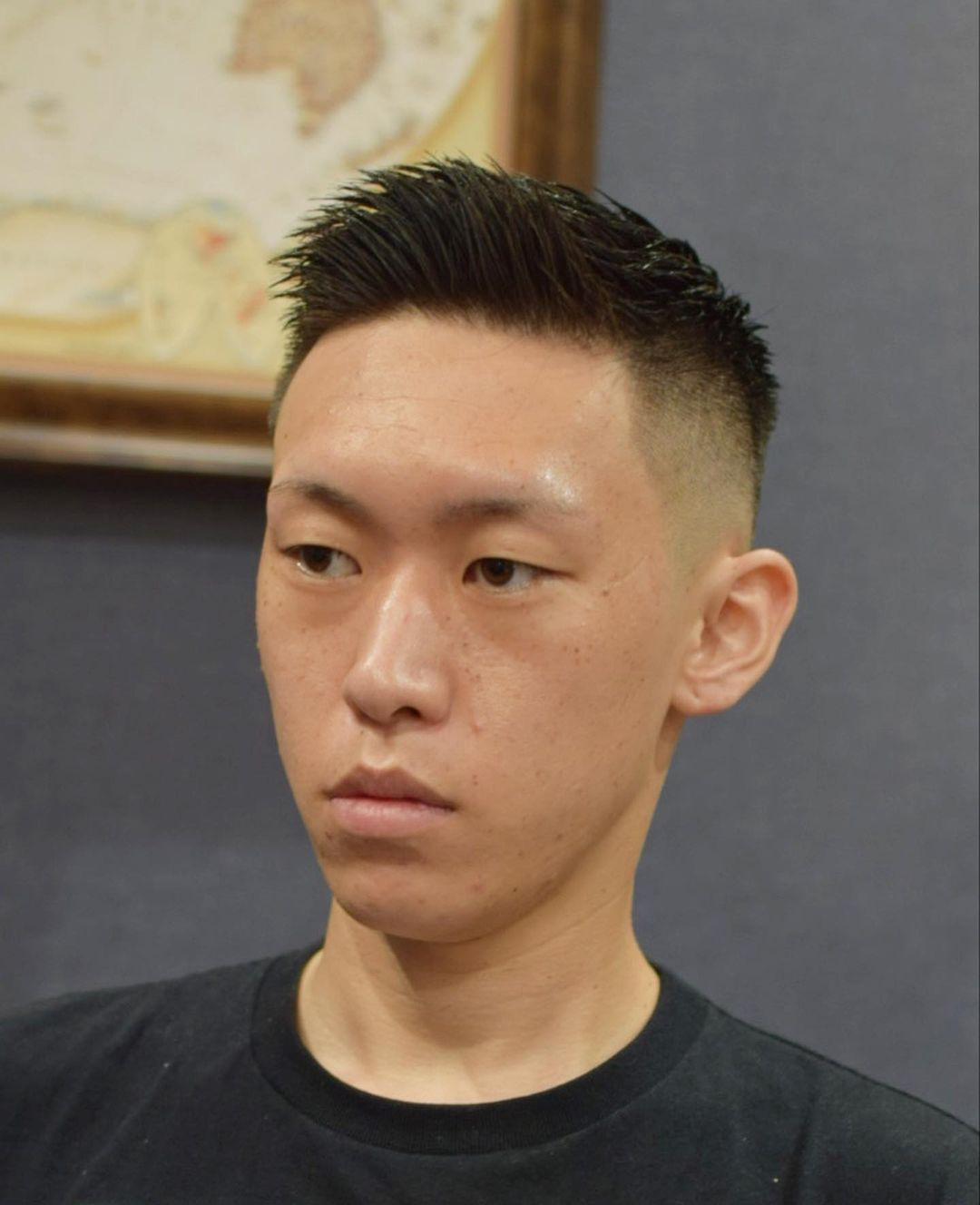 饮食 男士发型别乱剪,最帅还是两色铲短,精神实用又百变