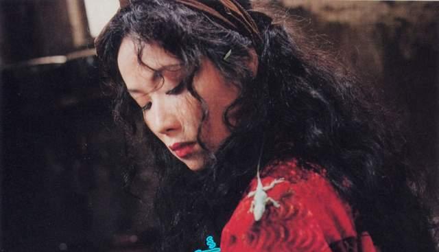 邱淑贞|10位自然老去的港圈老牌女星，叶童一头白发，邱淑贞身材发福