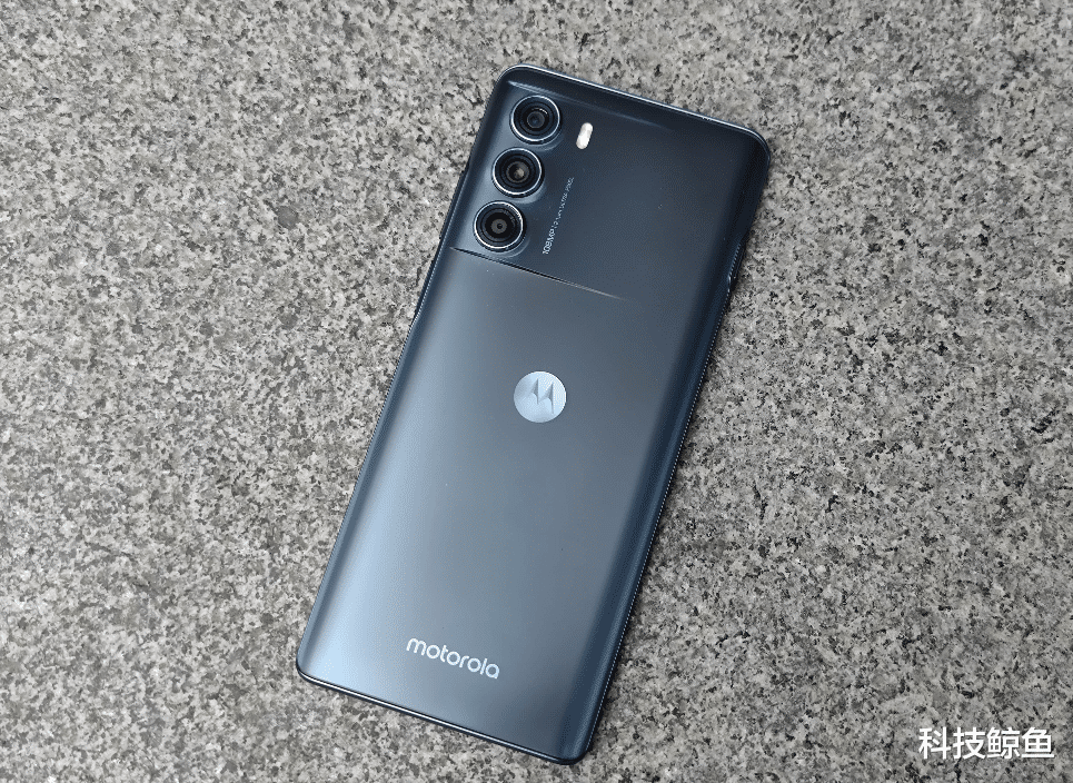 摩托罗拉|公认三款高性价比手机,最后一款直接是来扰乱市场的