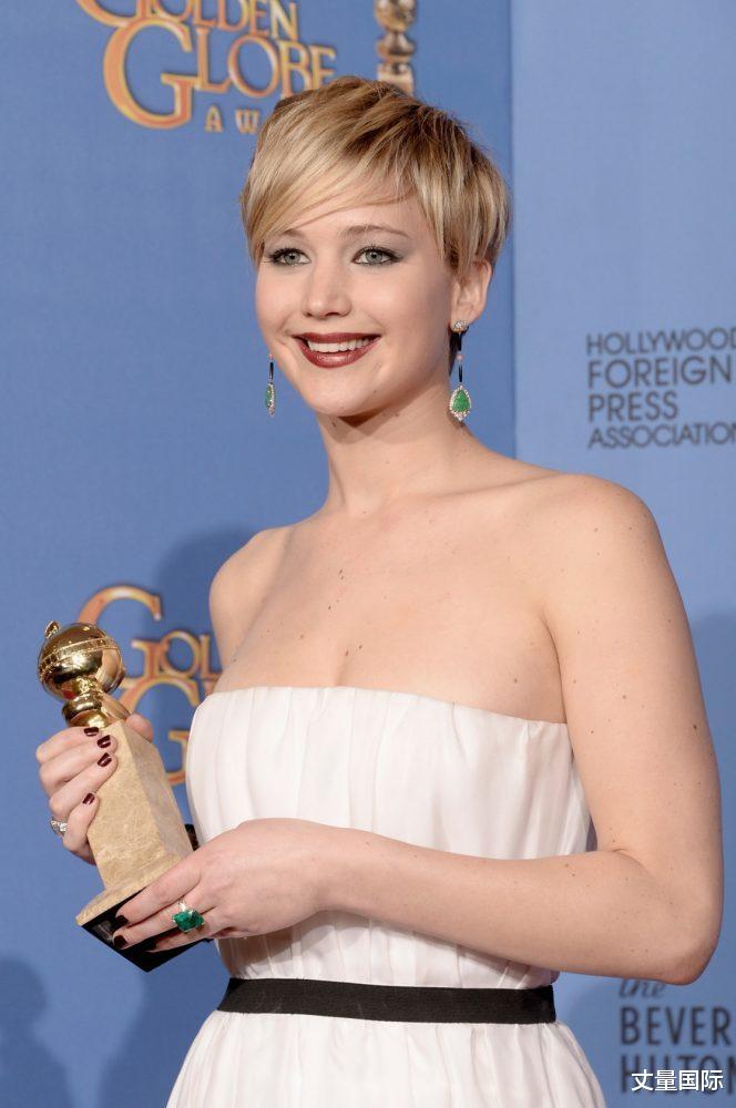 演艺圈|我的身材我做主！盘点演艺圈11位微胖女神，胖瘦与否都是女神级人物！