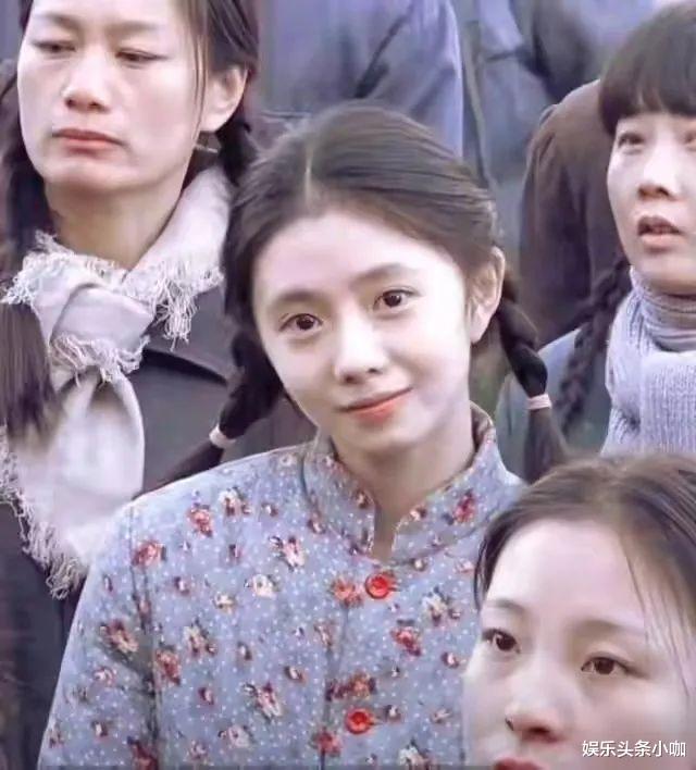 迪丽热巴|顶级神颜崩了？被观众吐槽说是“一幅男人相”！