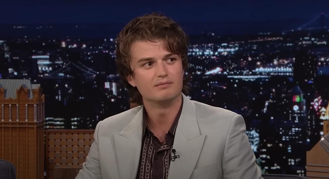 怪奇物语|《怪奇物语》官宣第五季开工!乔·基瑞自掏腰包买巨型广告牌