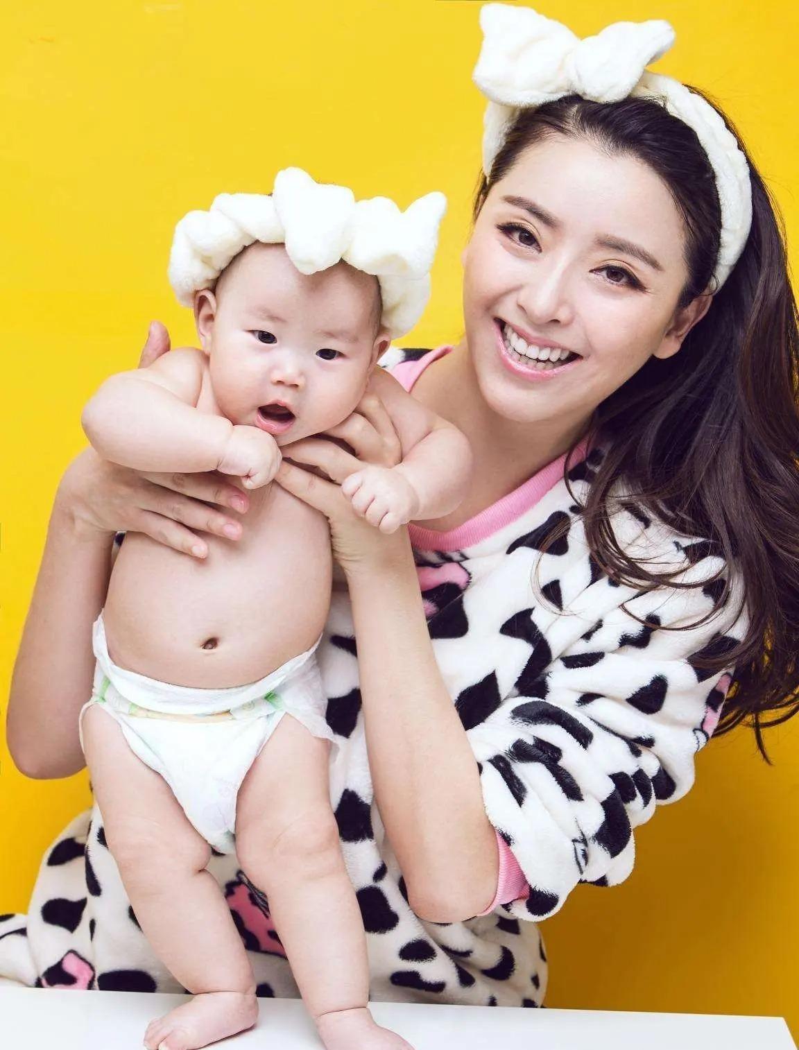 黄小蕾|被杜淳追求,38天闪婚闪孕,终生禁入迪士尼,黄小蕾经历了什么?