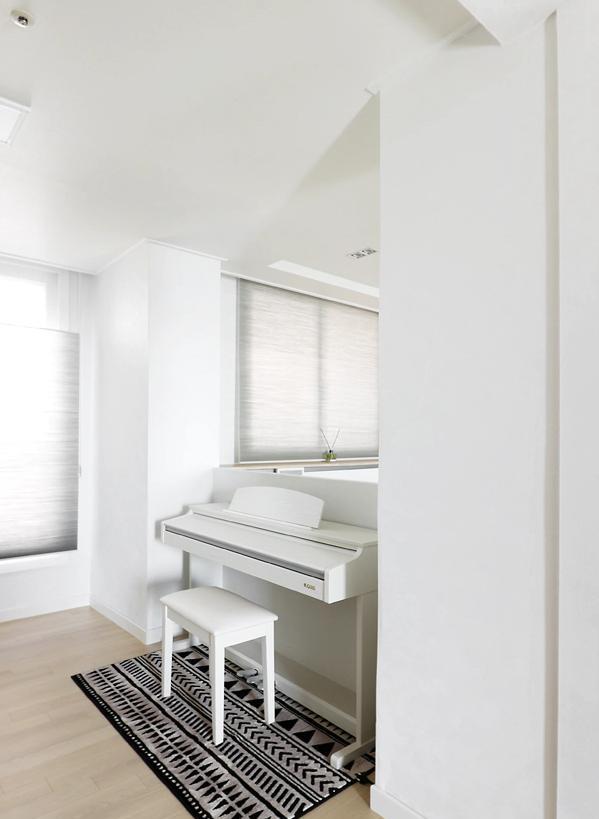 我想有个温暖的家,不求富贵、房子多大,像这家这样简单幸福就好