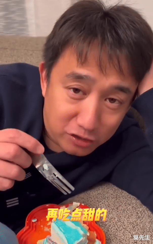 黄磊|多位明星分享确诊日常，为何只有黄磊、张靓颖被骂？原因找到了