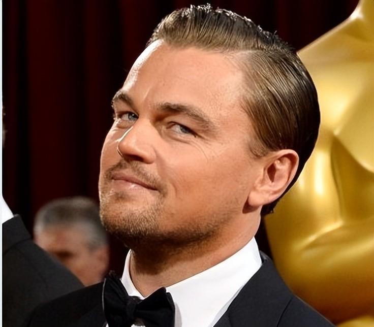 莱昂纳多|以为这次会破纪录，莱昂纳多刚分手就和22岁嫩模交往：果然有原则