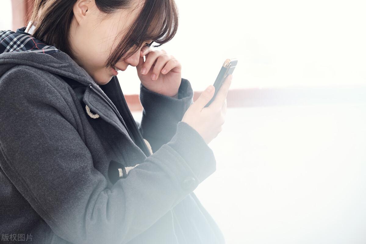 女教师上网课突遭丈夫“掐脖”,47名学生围观!后续反转来了