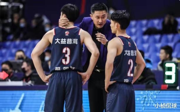杜锋|辽篮开练一喜一忧，宏远集训杜锋郑重表态，上海或迎回另一旧外援