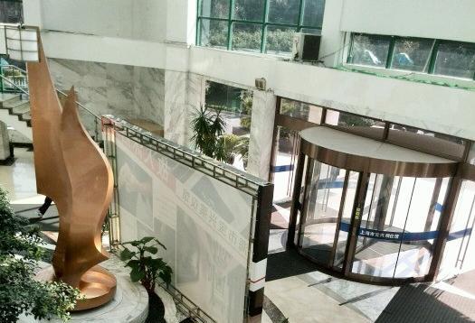 招聘|殡仪馆公开招聘司机,入职后有“五险一金”,看下有什么条件?