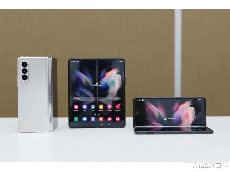 英特尔|下跌2000元的三星GalaxyZFold3，价格还是高高在上