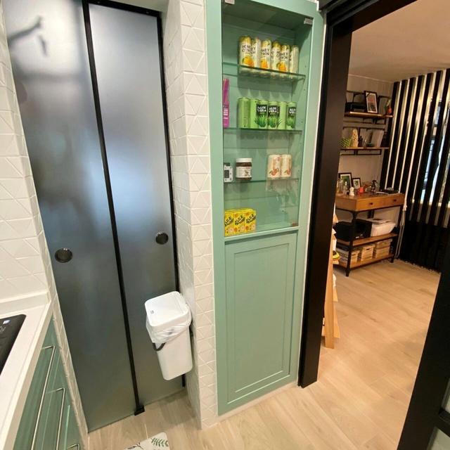 香港33岁小伙,花47万改造48㎡老破小“公屋”,完工后惊艳许多人