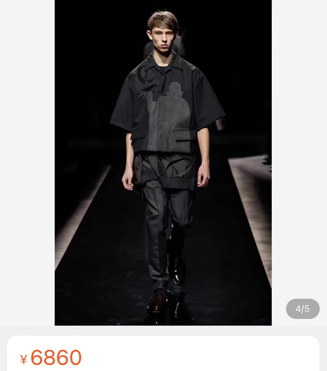 陈坤|陈坤20岁儿子罕露面,穿6千短袖身上多处纹身,居国外和老爸分离!