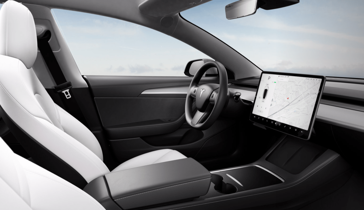 比亚迪海豹对标Model 3,是碰瓷还是真有实力?
