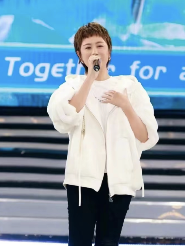 马丽|“丑角”在娱乐圈修炼成美女