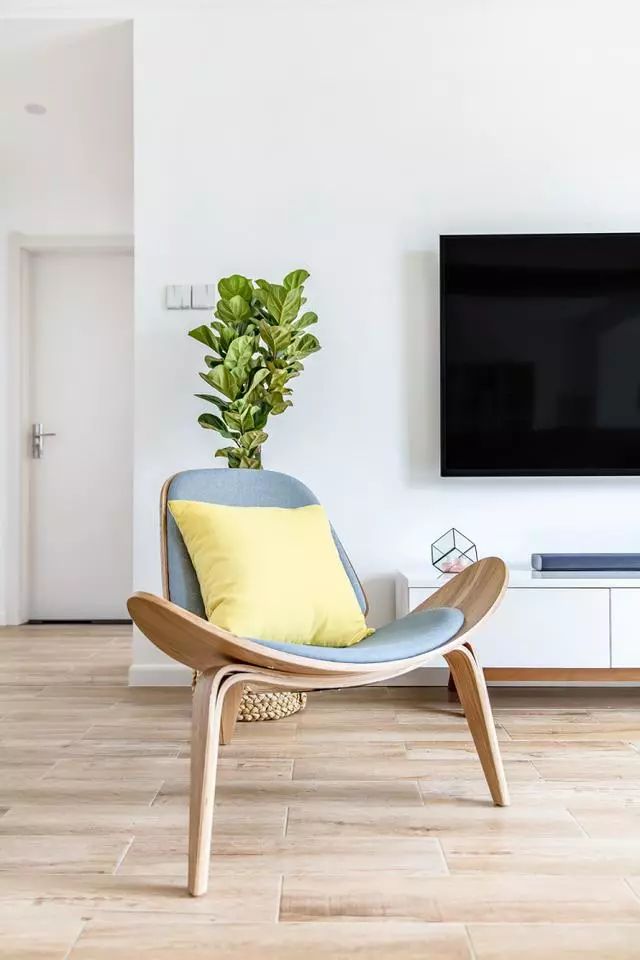 太羡慕闺蜜家了！房子装修这漂亮，半包才花了18万！