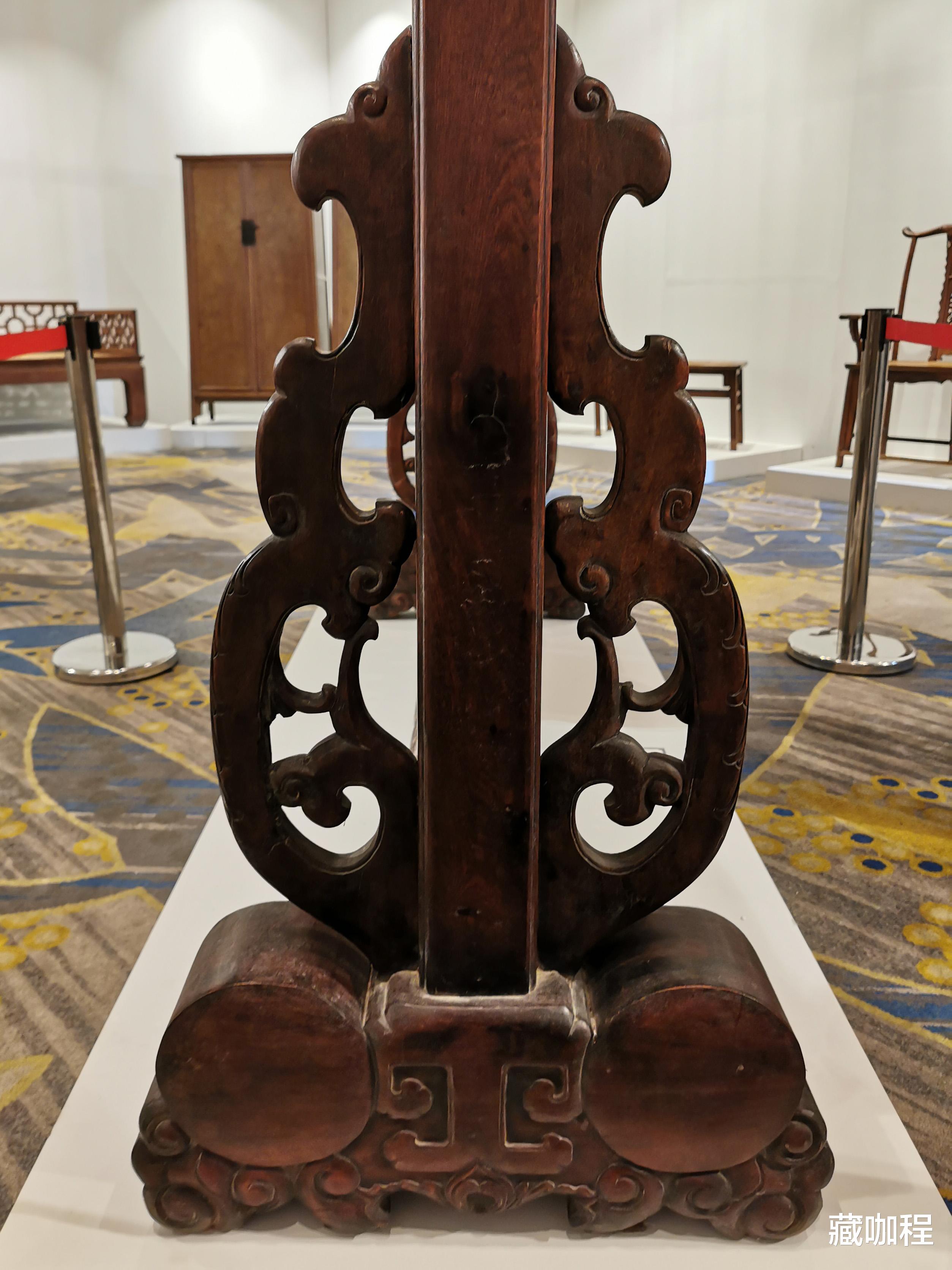 99版人民币|抱鼓不稀罕，黄花梨抱球墩插屏绝无仅有