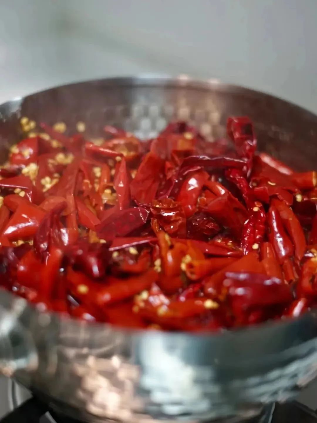 贵州|机票低至￥200，比九寨更惊艳，这座夏日23度的中国凉都，嗜酸又爱辣！