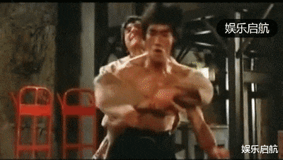 李小龙|泰森直播时说可以ko李小龙，成龙也说他被神话了，可事实并非如此