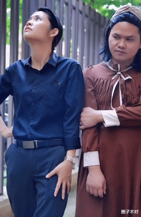 广西夫妇:女子模仿“婚后老公”爆红,网友:叫你模仿没让你超越