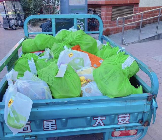“逆行”送药者,没给自己准备一颗药