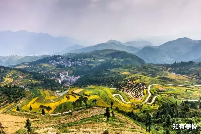 |夏日旅行计划！中国值得去的10个小众旅行地，人间秘境，太美了！