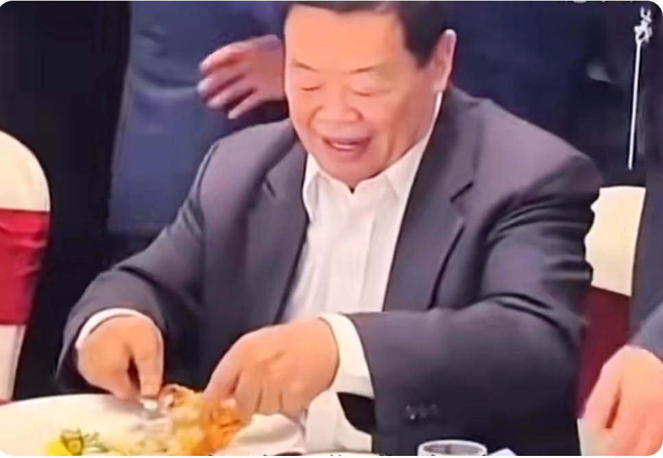 |“曹德旺”开除年薪500W的销售经理?职场上犯这些大忌,得不偿失