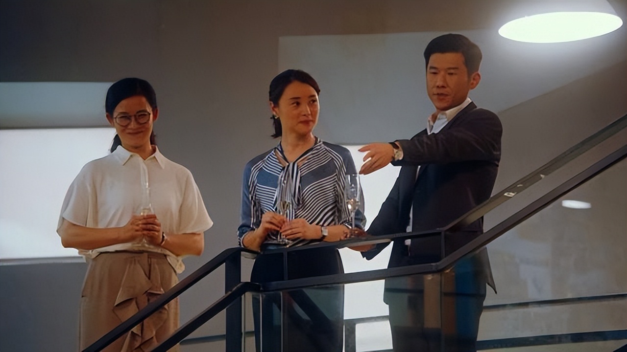 张柏芝|美女如云的杨科,为何找的女朋友却是财务总监