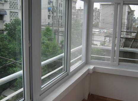 关于怎么封阳台,一位资深设计师是这么说的