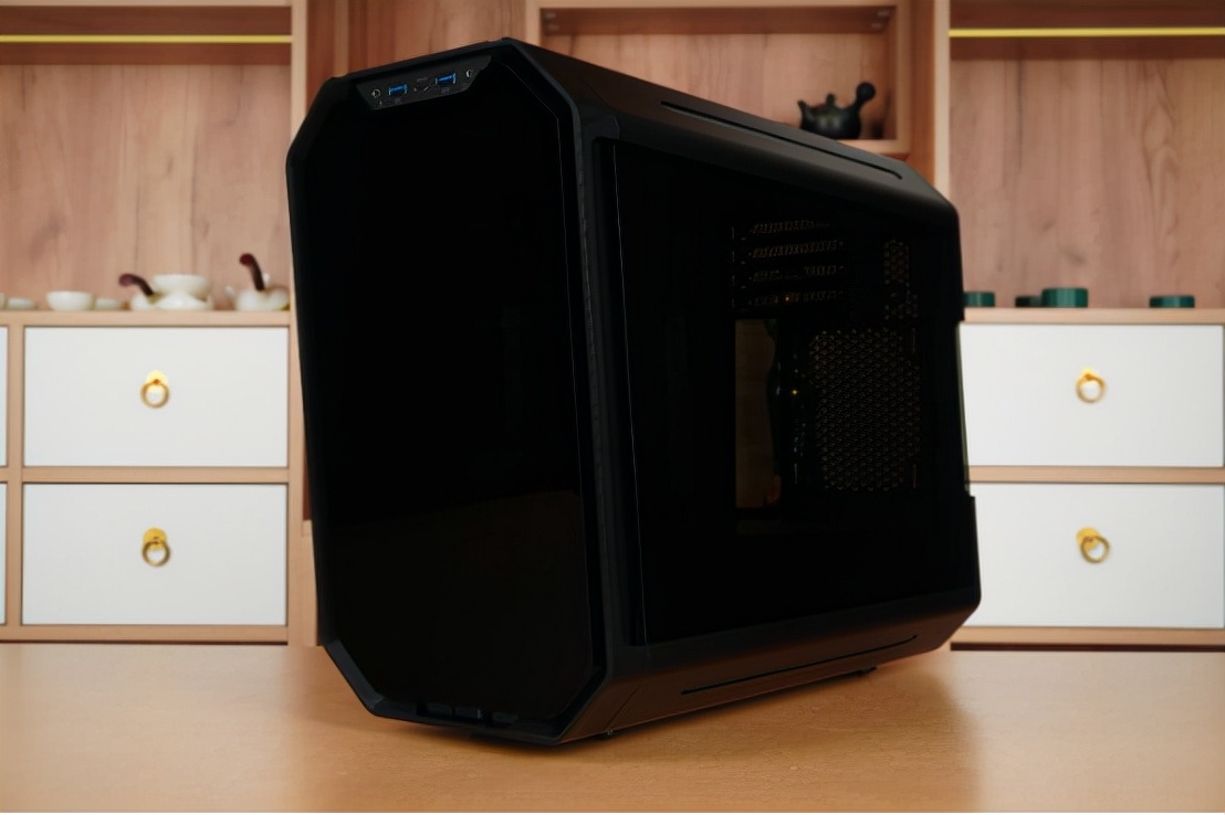 机箱|年终奖我帮各位想好去处了，快进来，我这里有好康的