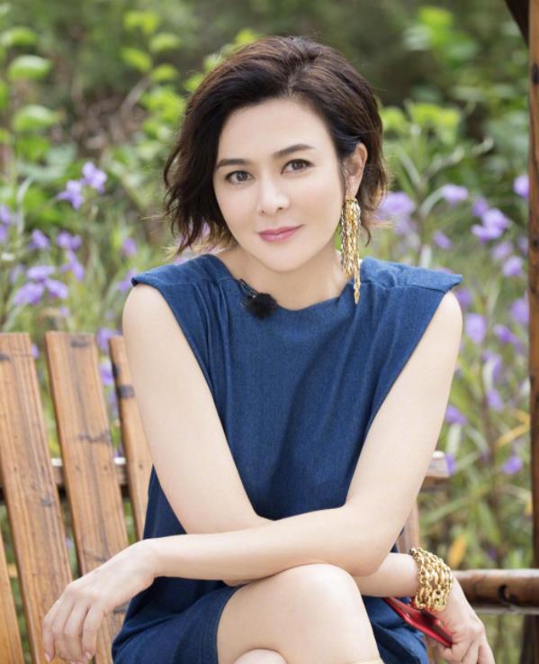 王祖贤|王祖贤300亿银行账单，隐退前曾表示，手里的钱一辈子花不完