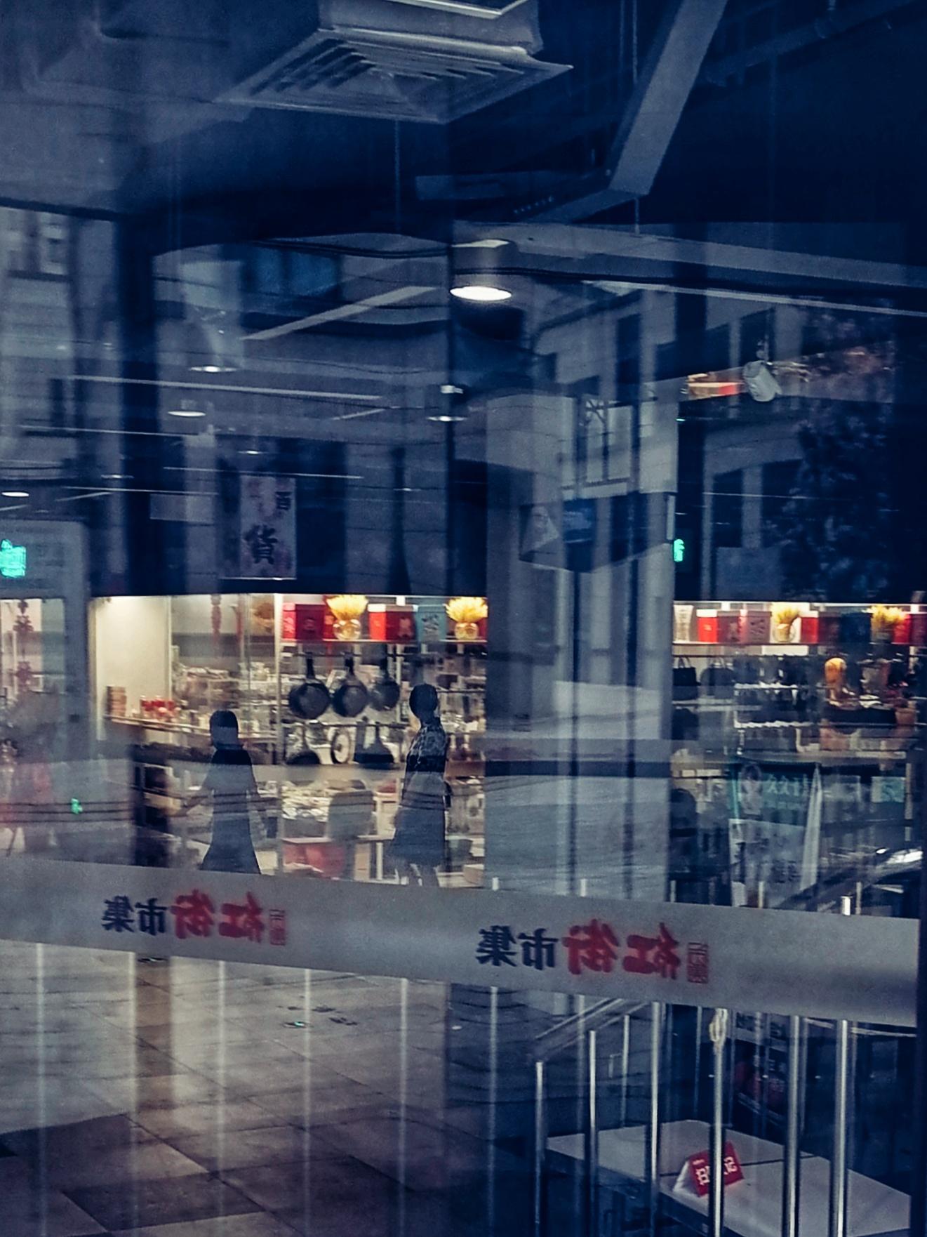 我与这世界格格不入，城市摄影作品赏