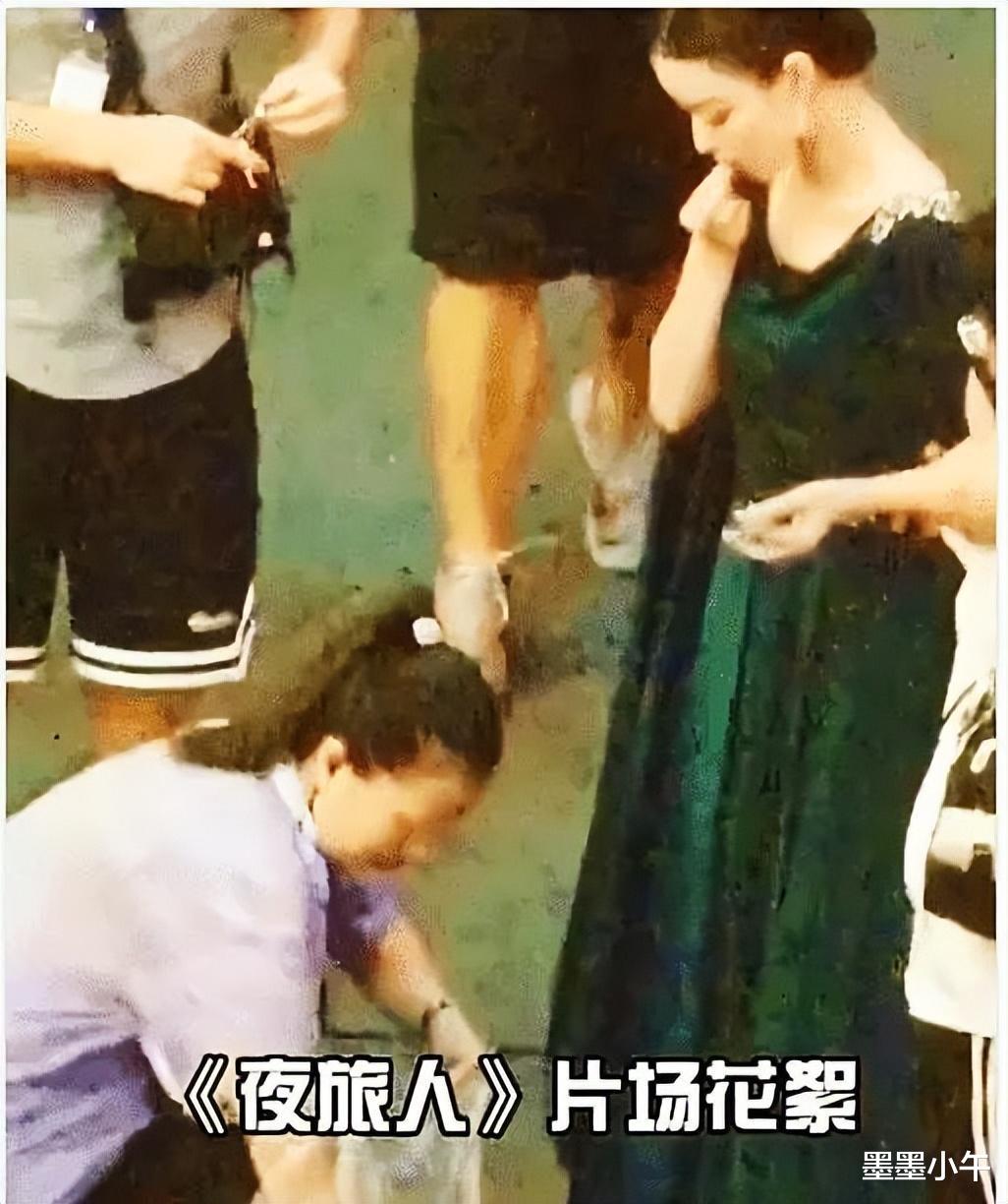 明星|让助理跪着换鞋、跪着撑伞，明星“高人一等”的待遇，越来越荒唐