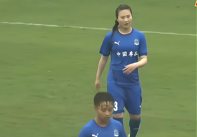 长春华信女足|2-1逆转！武汉女足6战全胜，全国冠军太可惜：门将2次黄油手送礼